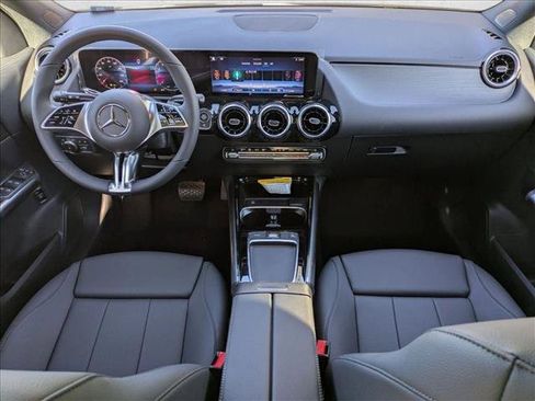Used 2026 Mercedes-Benz GLA 250 4MATIC image 14