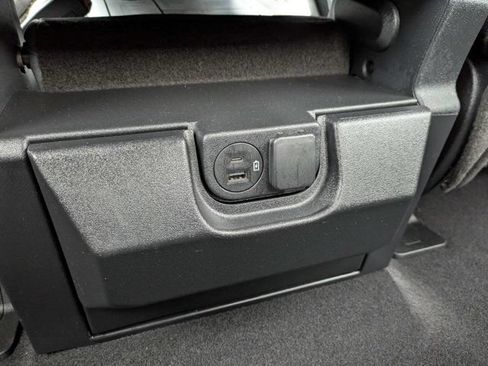Used 2023 Ford F150 XLT w/ Equipment Group 302A High RWD image 14