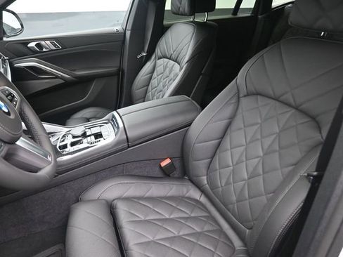 New 2026 BMW X6 xDrive40i image 33