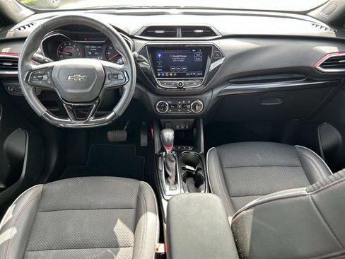 Used 2023 Chevrolet TrailBlazer RS w/ Convenience Package image 13