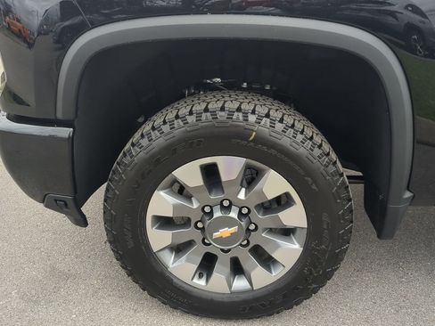 New 2026 Chevrolet Silverado 2500 Custom w/ Custom Value Package AWD/4WD image 34