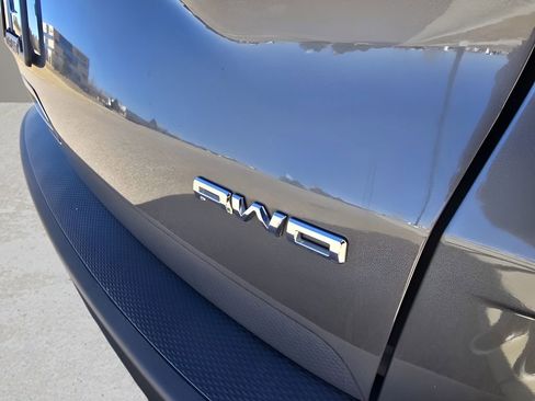 Used 2022 Ford Escape SEL image 11