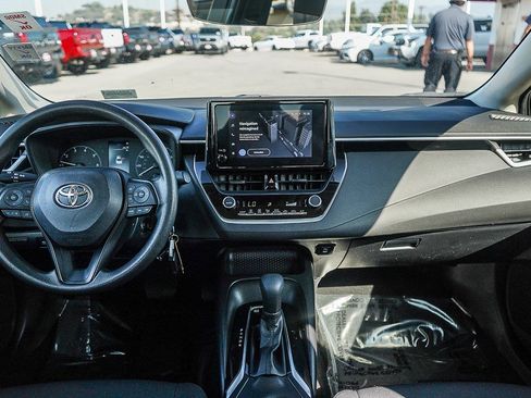 Certified 2023 Toyota Corolla LE image 13