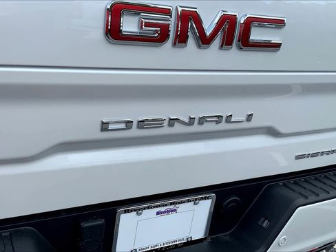 New 2024 GMC Sierra 1500 Denali w/ Technology Package image 15