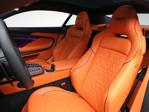 New 2025 Aston Martin Vanquish image 15