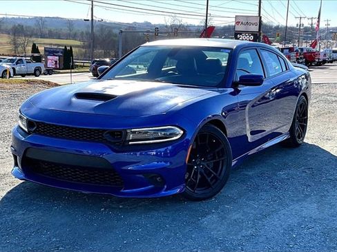 Used 2022 Dodge Charger Scat Pack w/ Daytona Edition Group image 2