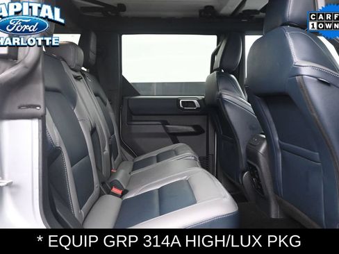 Used 2024 Ford Bronco Outer Banks AWD/4WD image 12