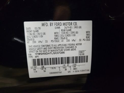 Used 2020 Ford Explorer XLT w/ Equipment Group 202A AWD/4WD image 33