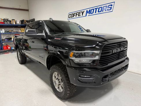 Used 2020 RAM 3500 Laramie w/ Night Edition AWD/4WD image 8