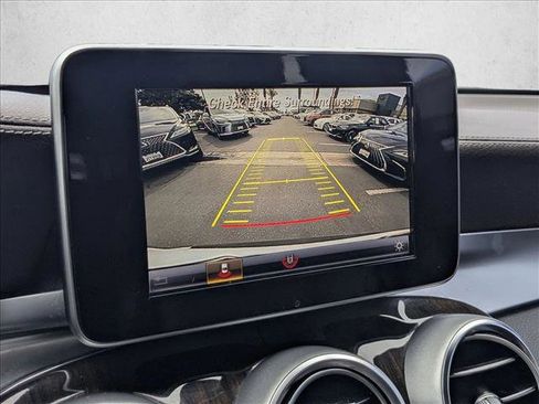 Used 2018 Mercedes-Benz GLC 350e 4MATIC image 14