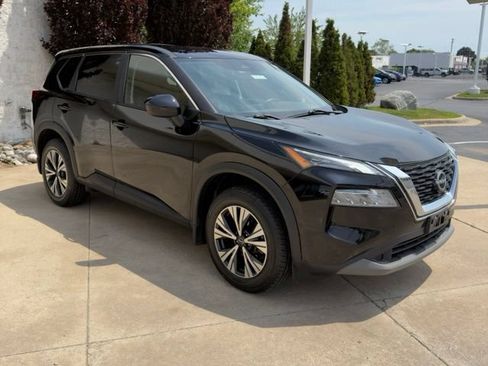 Used 2023 Nissan Rogue SV AWD/4WD image 8