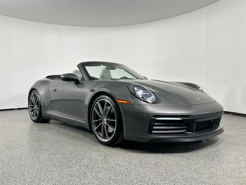 Certified 2024 Porsche 911 Carrera 4S image 9