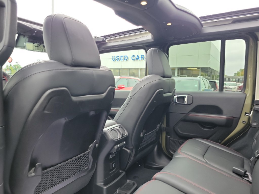 Used 2026 Jeep Wrangler Unlimited Rubicon 392 w/ Quick Order Package 27X Moab AWD/4WD image 16