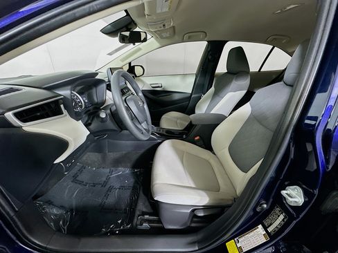 Used 2022 Toyota Corolla LE image 12