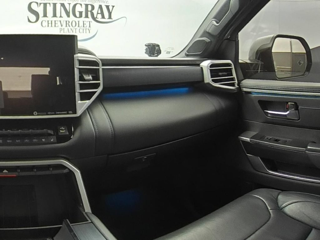 Used 2024 Toyota Tundra Platinum AWD/4WD image 15