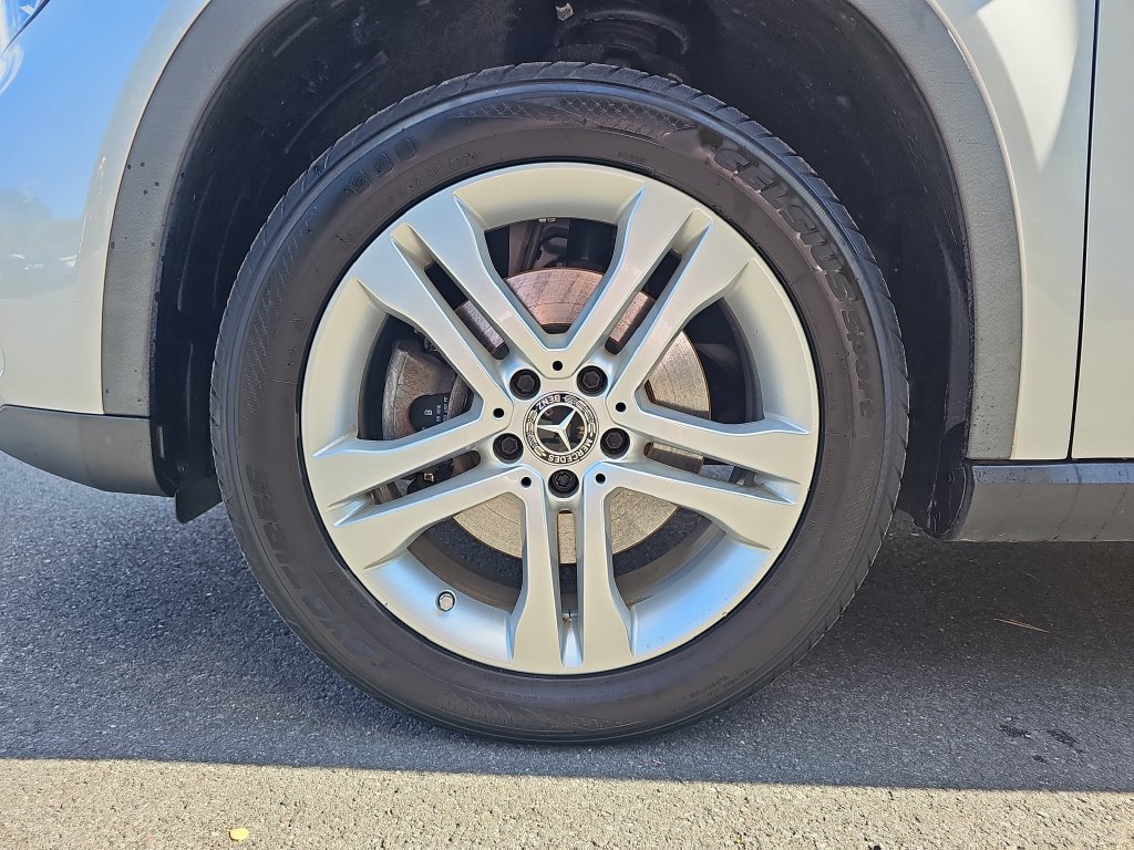 Used 2019 Mercedes-Benz GLA 250 4MATIC image 23