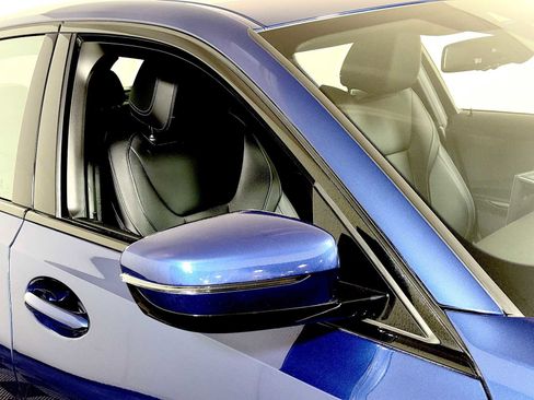 Certified 2023 BMW 330i xDrive 330i xDrive w/ Convenience Package image 31