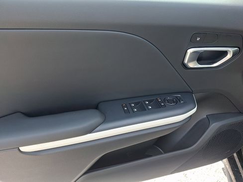 New 2026 Kia K4 GT-Line image 8