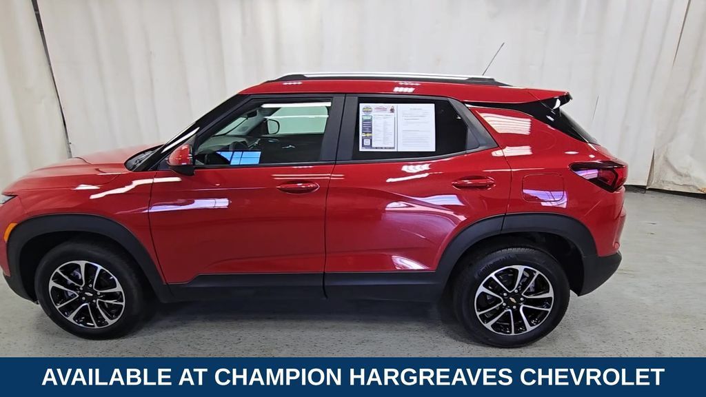 Used 2026 Chevrolet TrailBlazer LT AWD/4WD image 7