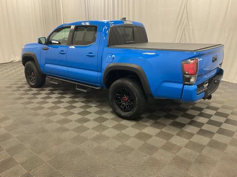 Used 2019 Toyota Tacoma TRD Pro AWD/4WD image 4