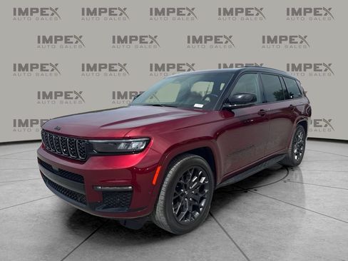 Used 2025 Jeep Grand Cherokee L Summit w/ Advanced Protech Group IV AWD/4WD image 1