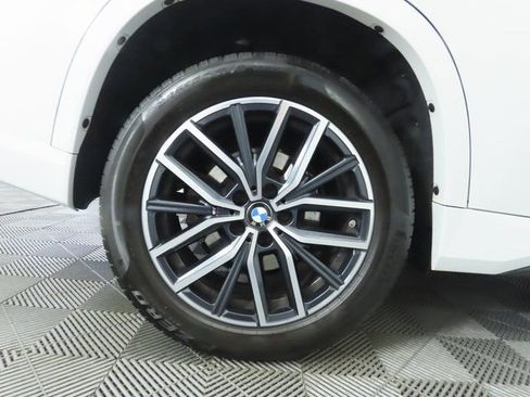 Used 2023 BMW X1 xDrive28i w/ Premium Package image 33