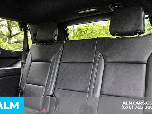 Used 2025 Chevrolet Tahoe LT AWD/4WD image 17