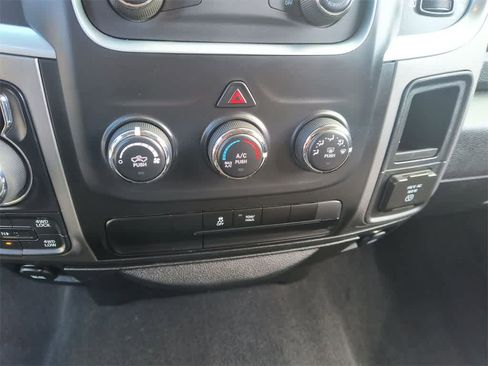 Used 2023 RAM 1500 Classic SLT image 18