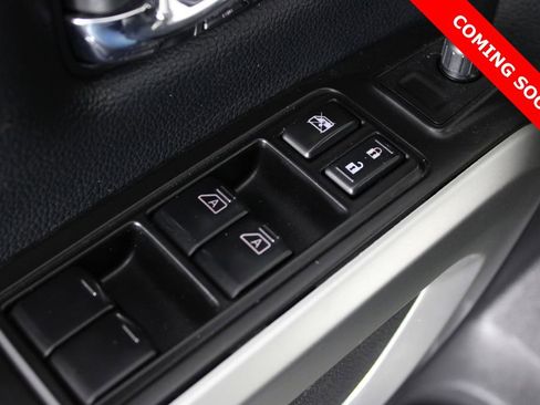 Certified 2023 Nissan Titan SV image 19