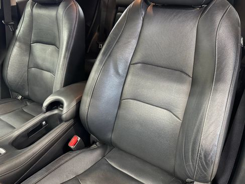 Used 2020 Honda HR-V Touring image 31