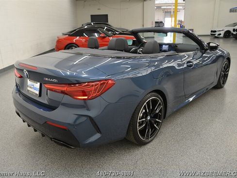 Used 2025 BMW M440i Convertible RWD image 38