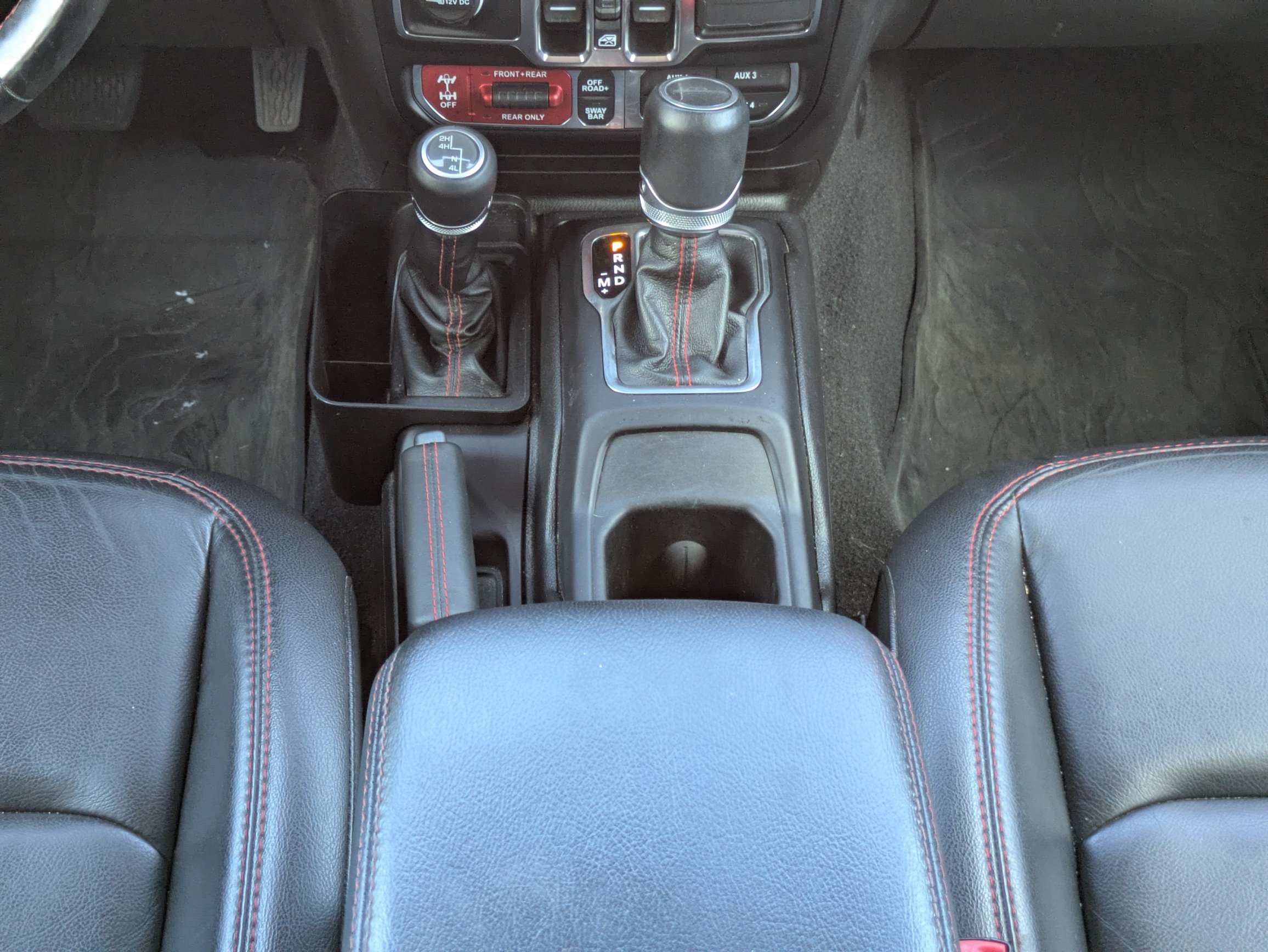 Used 2020 Jeep Gladiator Rubicon AWD/4WD image 6