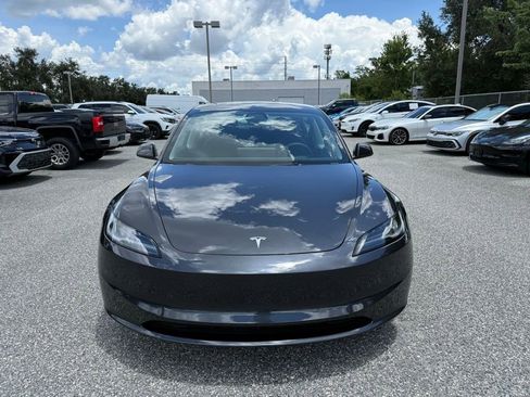 Used 2025 Tesla Model 3 RWD image 2