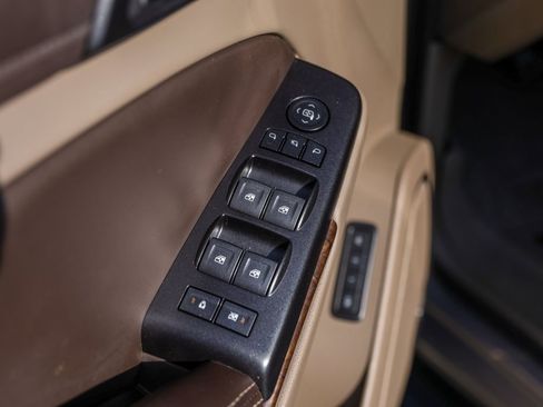 Used 2018 Chevrolet Tahoe LT w/ Texas Edition Package image 23