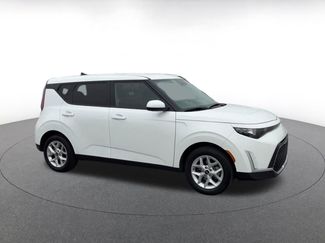Used 2025 Kia Soul LX w/ LX Technology Package video 2