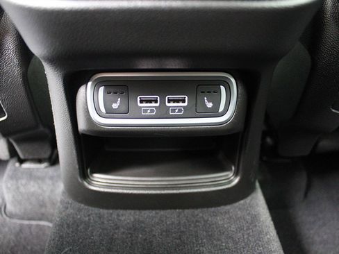 Used 2022 Alfa Romeo Stelvio Sprint image 28