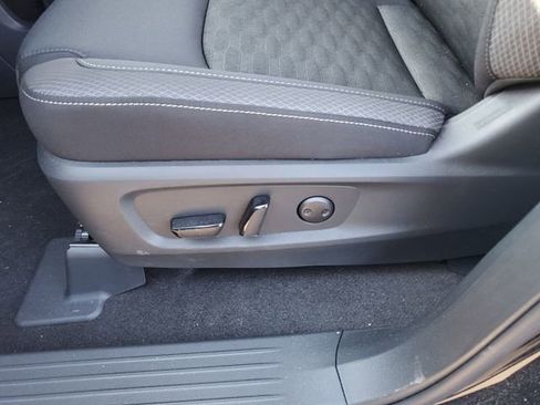 New 2026 Nissan Pathfinder SV image 19