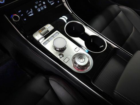 New 2026 Genesis GV70 2.5T AWD/4WD image 26