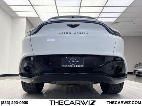 Used 2021 Aston Martin DBX AWD/4WD image 32
