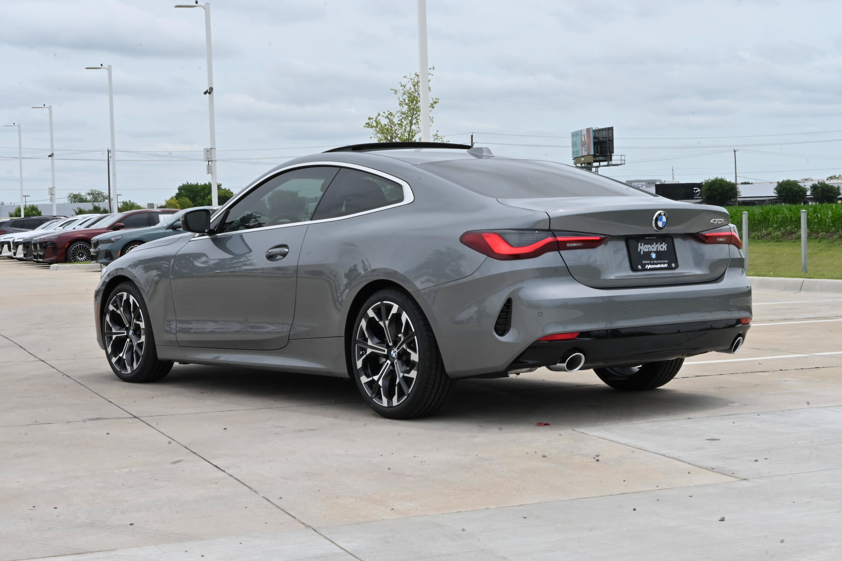 New 2027 BMW 430i Coupe w/ Premium Package RWD image 6