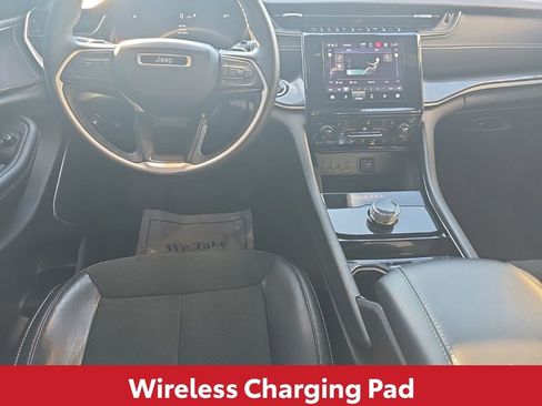 Used 2021 Jeep Grand Cherokee L Laredo image 19