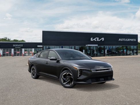New 2025 Kia K4 EX image 8