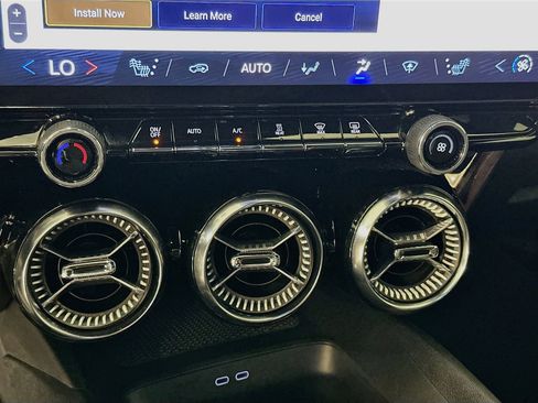 Used 2024 Chevrolet Blazer EV LT AWD/4WD image 24