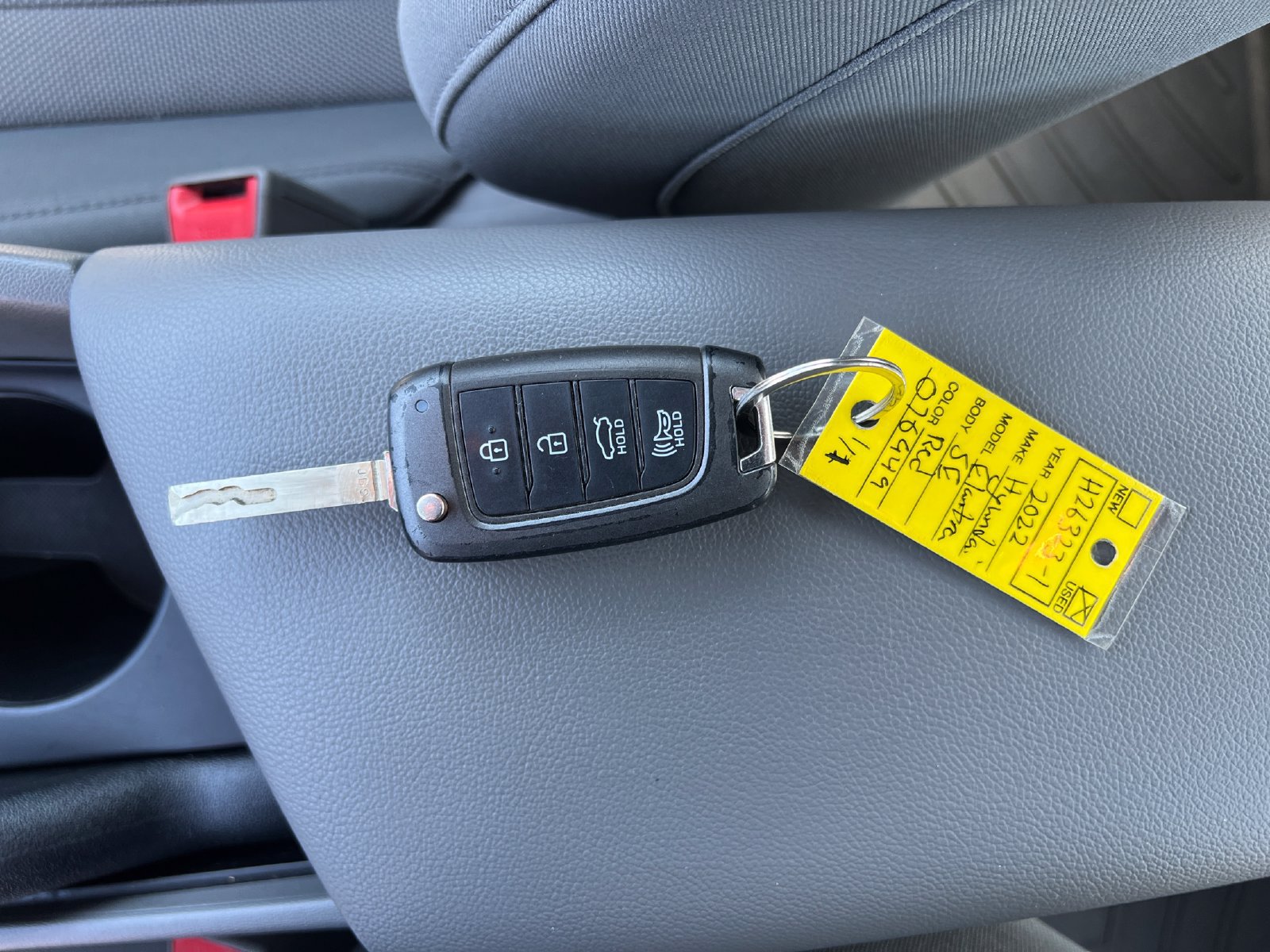 Used 2022 Hyundai Elantra SE FWD image 27