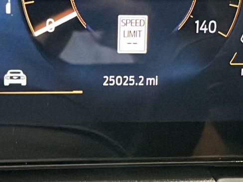 Used 2025 Ford Mustang Premium RWD image 10