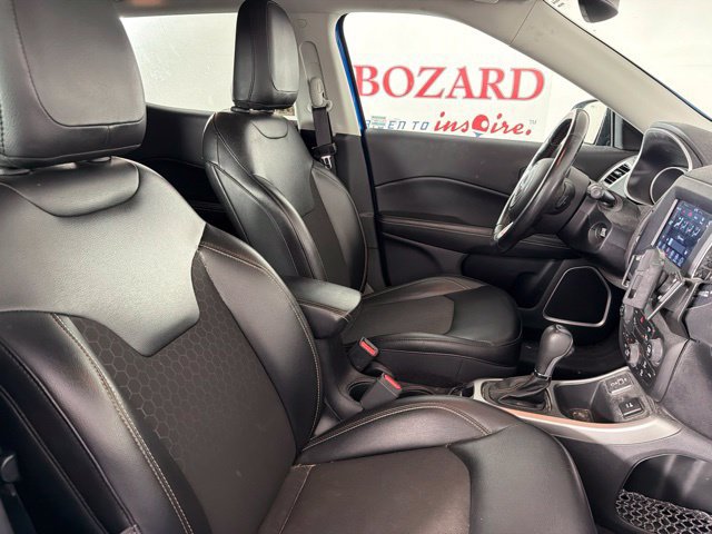 Used 2021 Jeep Compass Latitude w/ Driver Assistance Group FWD image 31