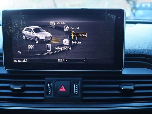 Used 2018 Audi Q5 Premium Plus w/ Premium Plus Package image 51