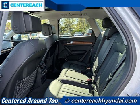 Used 2023 Audi Q5 2.0T Premium Plus w/ Premium Plus Package AWD/4WD image 9