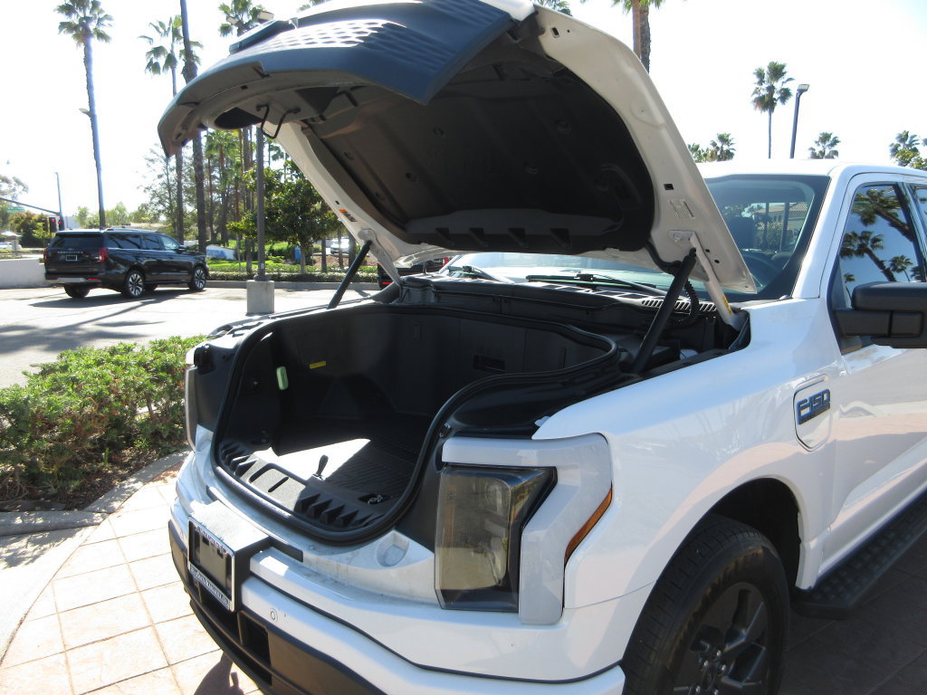 Certified 2024 Ford F150 Lightning Flash w/ Max Trailer Tow Package AWD/4WD image 28