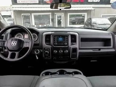 Used 2018 RAM 1500 Express w/ Black Ram 1500 Express Group image 19